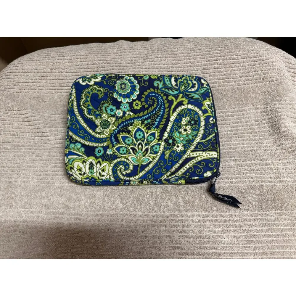 NWOT Vera Bradley iPad E Reader Case Navy Blue Lime green Floral, 8”x10”